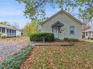 10008 E 72nd St, Raytown, MO 64133