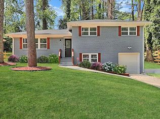 2543 Fontaine Cir, Decatur, GA 30032