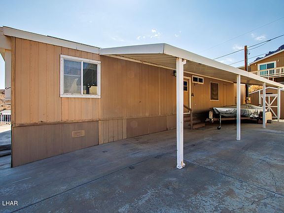 5th image of 900 Bay View Dr