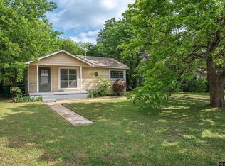 333 Hickerson St, Cedar Hill, TX 75104