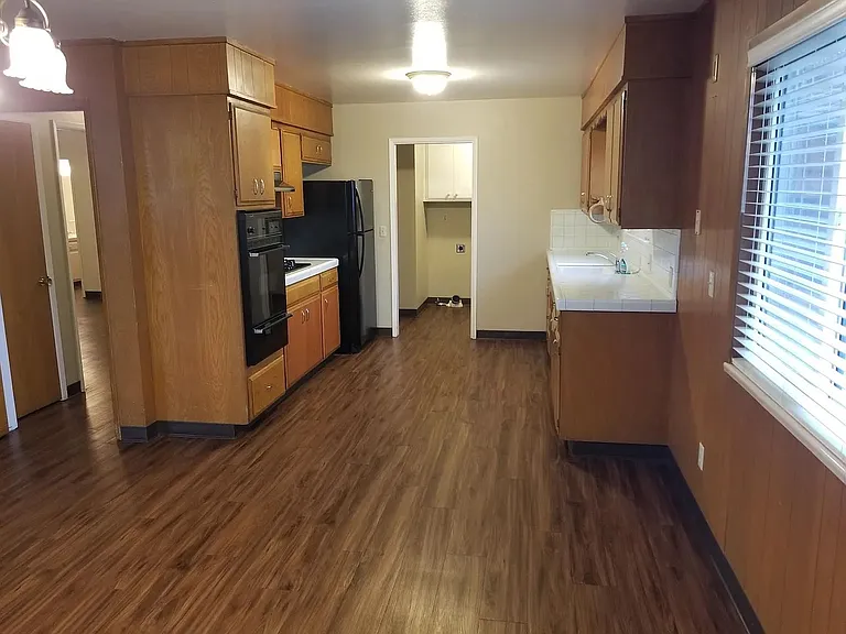 4660 Pacheco Pass Hwy — Photo 8
