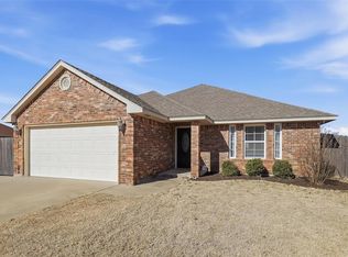 577 NE 22nd St, Newcastle, OK 73065
