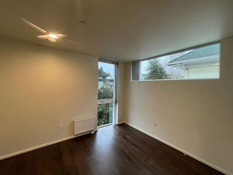 1814 E Denny Way #301 — Photo 8