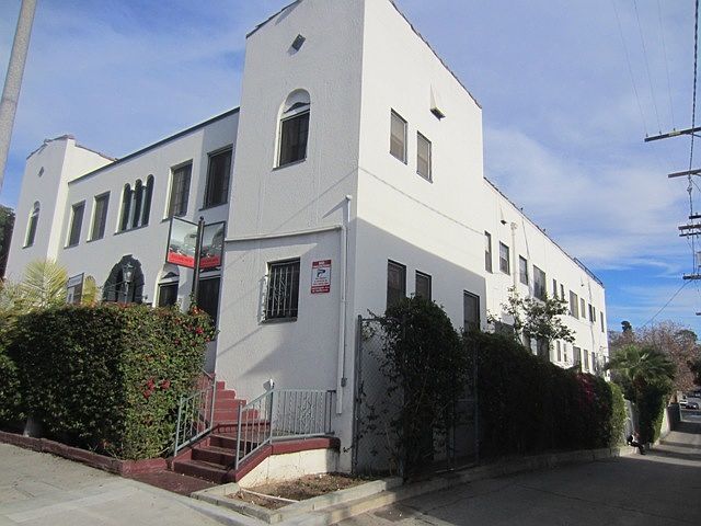 1st image of 1316 Lemoyne St APT 14