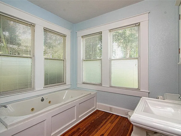 310 E Idlewild Ave — Photo 12
