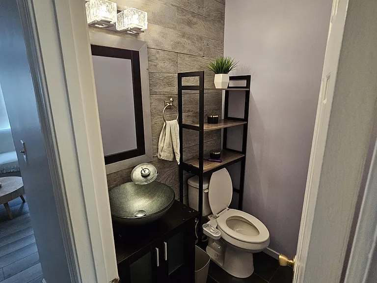2918 Madeira Ct — Photo 9