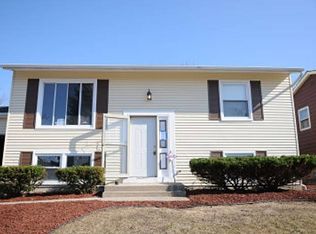 3651 Washington St, Lansing, IL 60438