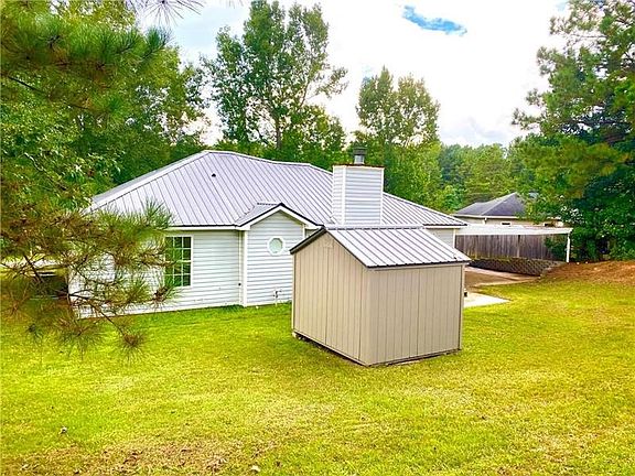 3rd image of 300 Lee Road 412