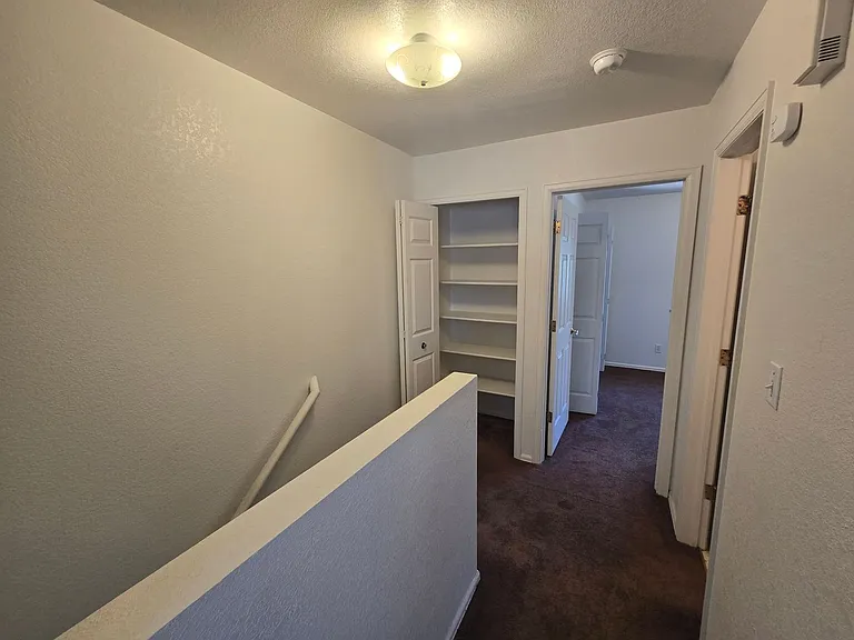 80 Blackburn Ln — Photo 16