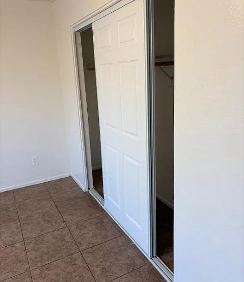 Unit Photo