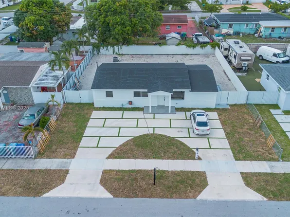 3410 NW 171st Ter, Miami Gardens, FL 33056