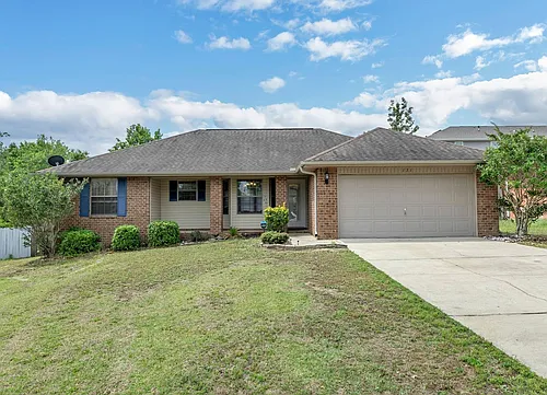 131 Bronze Cir Photo 1 131 Bronze Cir Photo 1