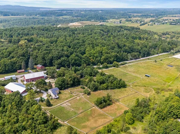 6493 Dorset Street, Shelburne, VT 05482