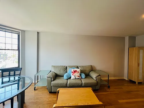 534 Commonwealth Ave #5B Photo 1