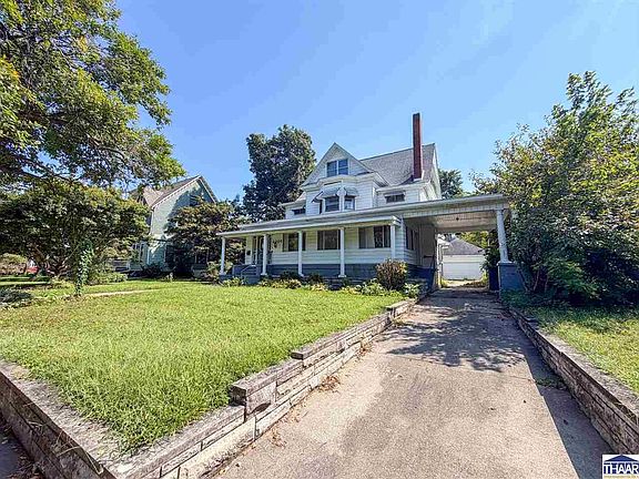 2nd image of 2209 N 9th St