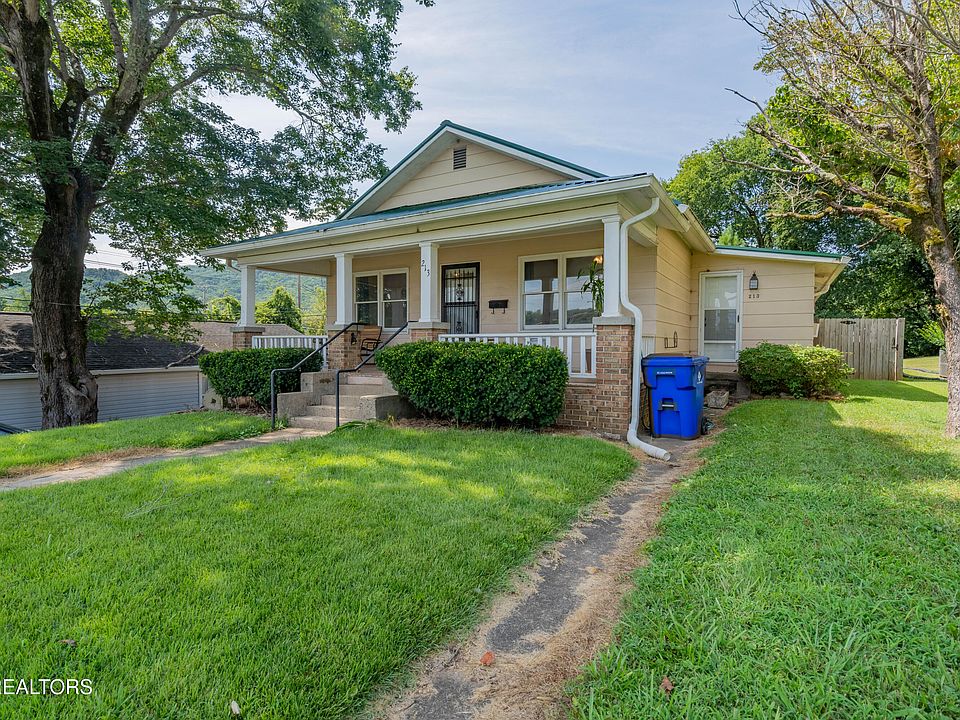 1st image of 213 Devonia St