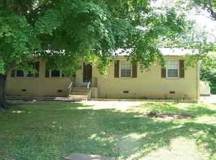 1605 Beckman Dr, Florence, AL 35630