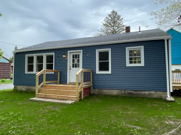 46 Johnson Road, Gorham, ME 04038