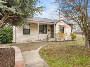 543 Grand Ave, Central Pt, OR 97502