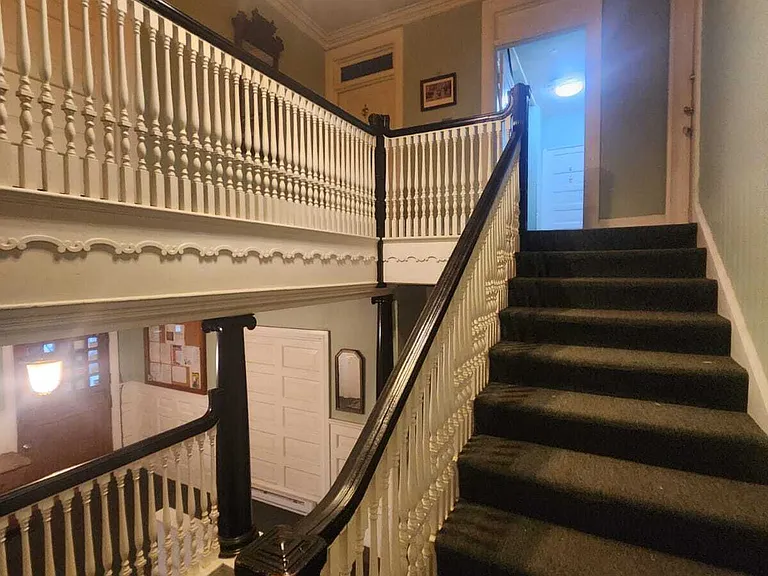 5440 Frederick Ave — Photo 32