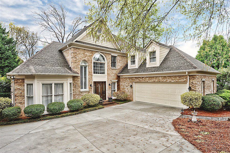 1st image of 16200 Riverpointe Dr