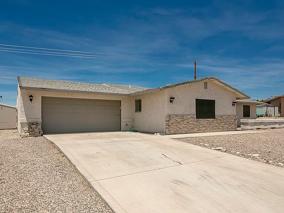 3rd image of 3647 Hattaras Ln