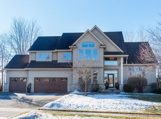 18699 Magenta Bay, Eden Prairie, MN 55347