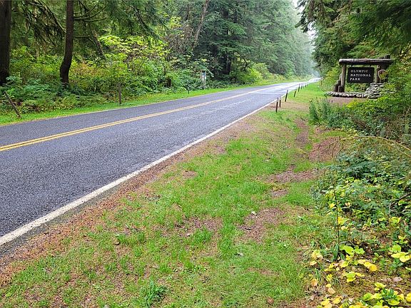4th image of 2619 Mora Road