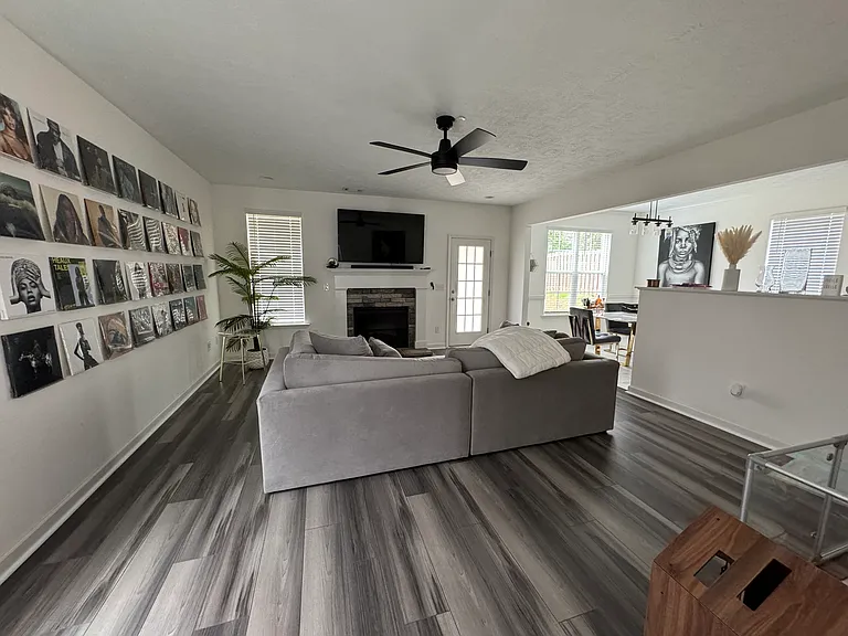 721 Goodale Dr — Photo 9