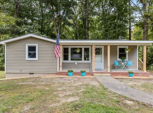 1225 W Horseshoe Rd, Durham, NC 27703