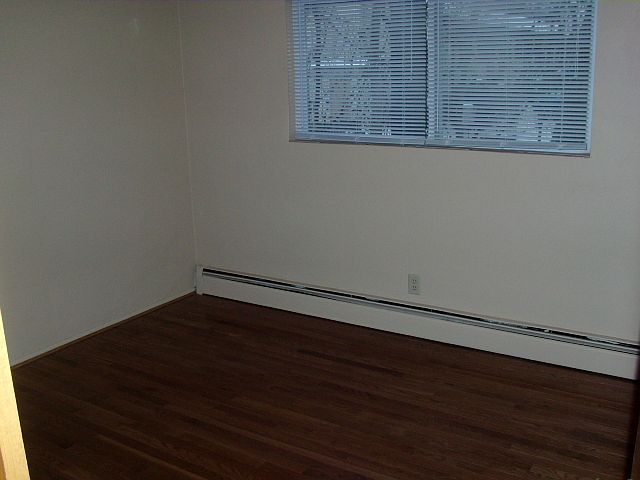 Building Photo 5
