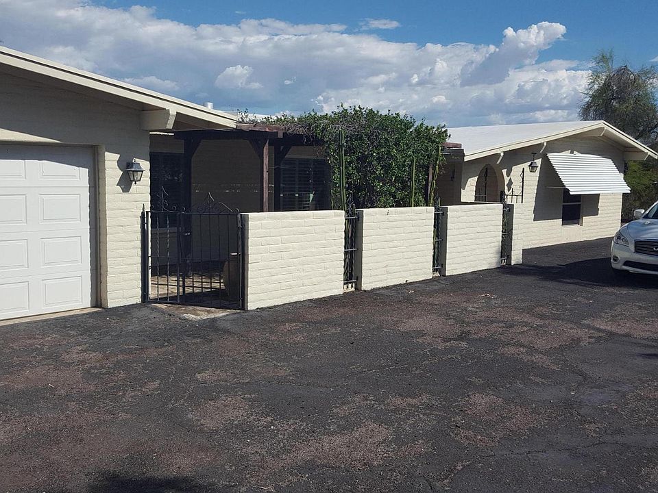 1st image of 1545 N Plaza De Lirios