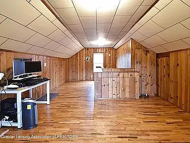 1213 Loraine Ave — Photo 9