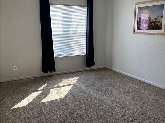 5th image of 8109 Skillman St APT 2002