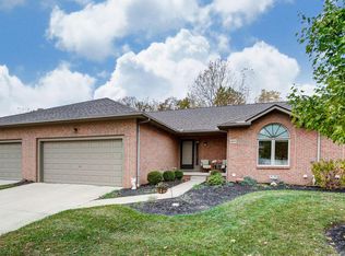 4983 Birch Grove Dr, Groveport, OH