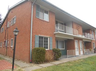 711 Riverside Dr #103, Oakmont, PA 15139