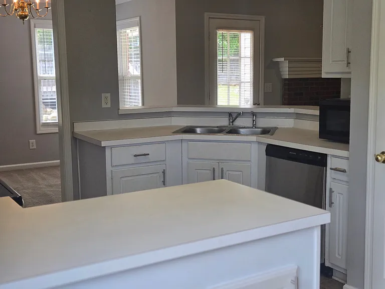 2595 Freemans Walk Dr — Photo 6