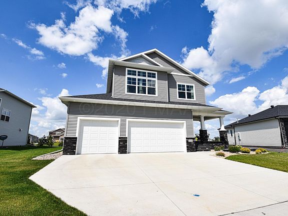 2nd image of 3610 Houkom Dr E
