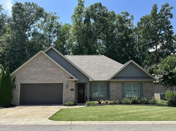 105 Andrews Dr, Loretto, TN 38469
