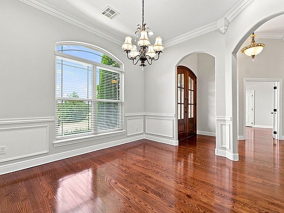 4th image of 7003 Sunset Ridge Cir
