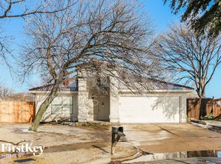 6000 Lavaca Dr, Arlington, TX 76018