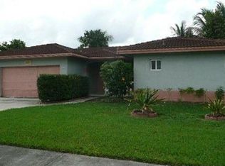 12944 SW 207th Ter, Miami, FL 33177