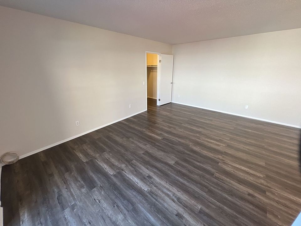 170 270 W Valencia Ave Burbank, CA Zillow Apartments for Rent in