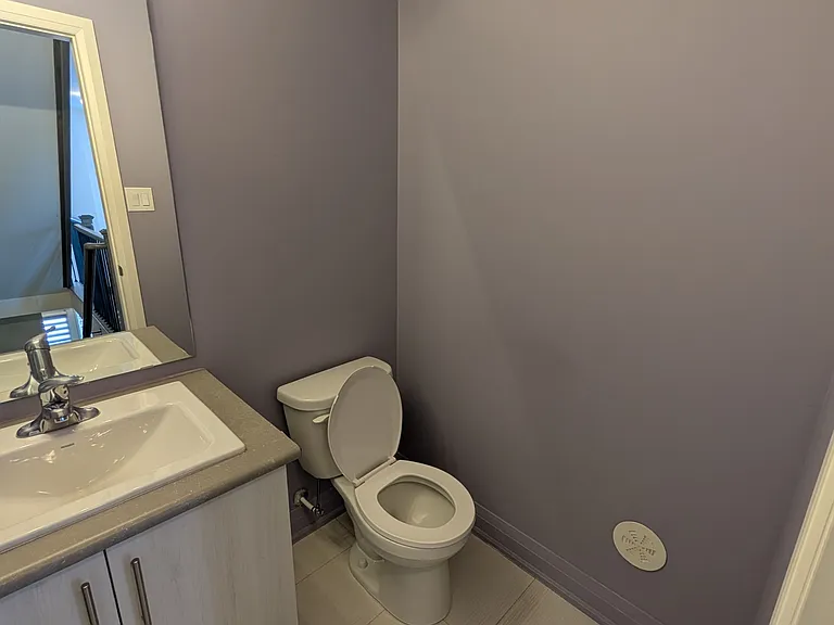 20 Clarington Blvd — Photo 9