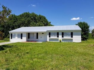 4053 N Edgewater Cir, Labelle, FL 33935