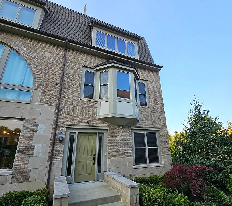 31 Ashbourne Dr