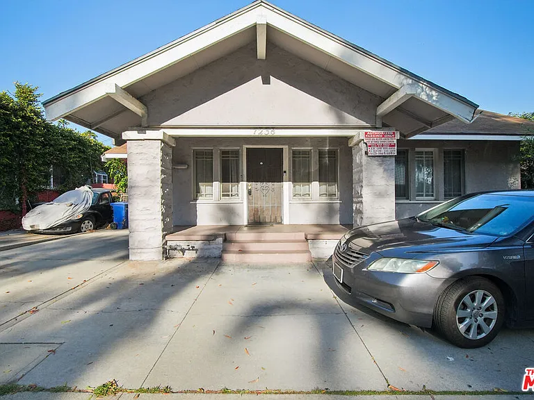 1238 N Gardner St — Photo 17