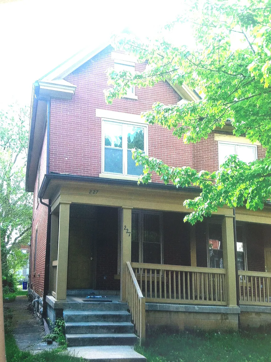 227 Miami Ave photo 1
