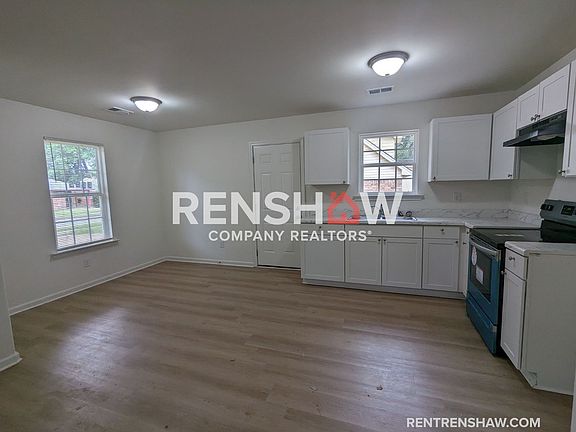 5th image of 3395 Starsdale St