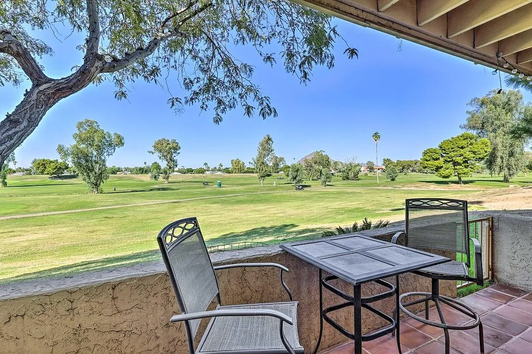 2 bed, 1200 sqft, $1,875 — Photo 2